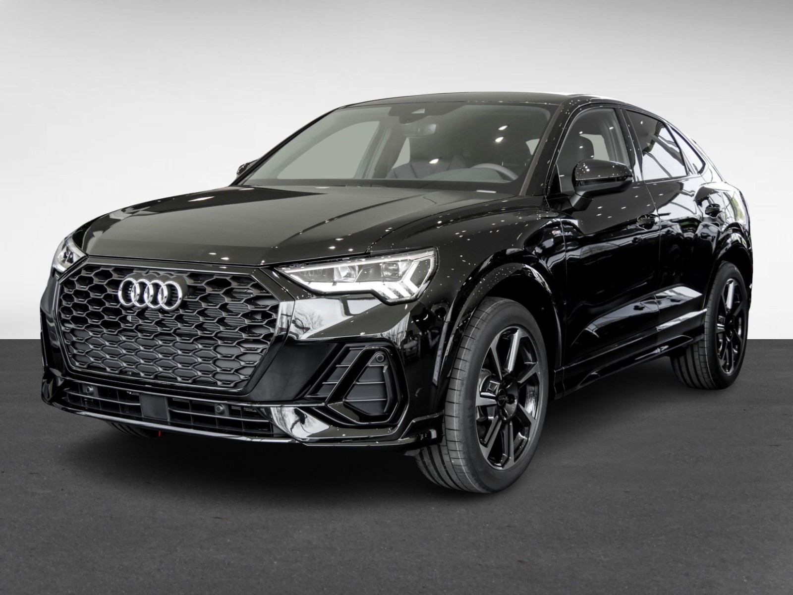 Audi Q3 Sportback 35 S LINE BLACKPAK AHK CAM ACC LM19