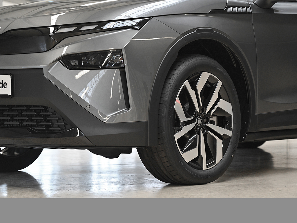 Skoda Elroq 85 Sportline HuD NAV ACC 360 Grad