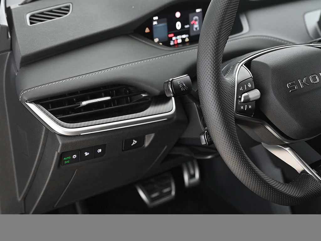 Skoda Elroq 85 Sportline HuD NAV ACC 360 Grad