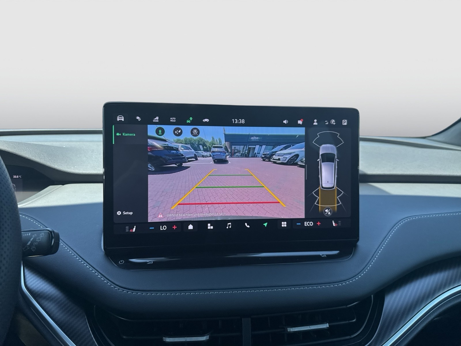 Skoda Enyaq 85 SPORTLINE WÄRMEPUMPE PANO AHK CAM LM20
