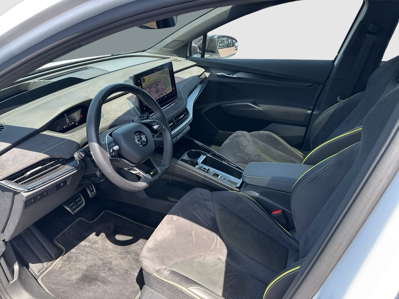 Skoda Enyaq Coupé RS WÄRMEPUMPE PANO CANTON AHK LM21