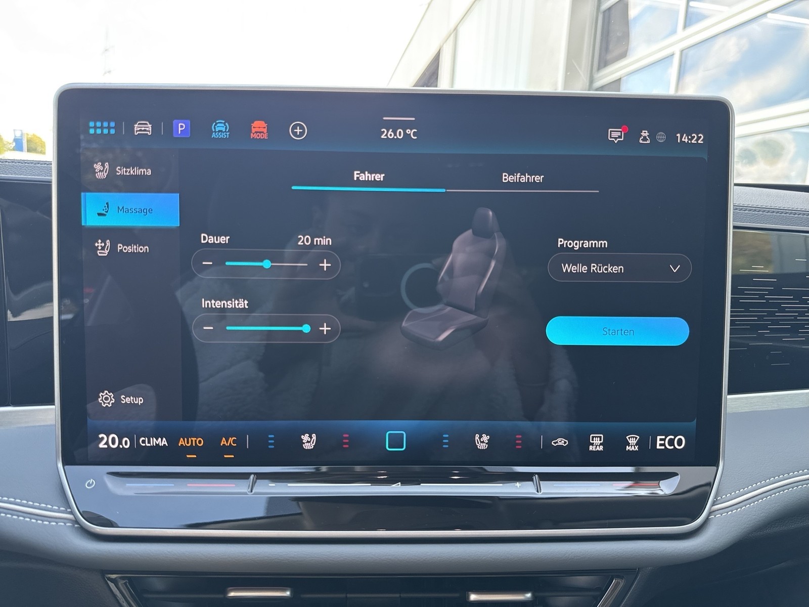 Volkswagen Passat Variant 1.5 HYBRID ELEGANCE LEDER AHK ACC