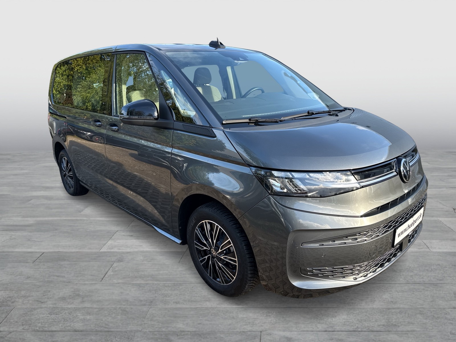 Volkswagen T7 Multivan 2.0 LIFE KÜ CAM ACC LM17 NAVI SITZHEIZ.