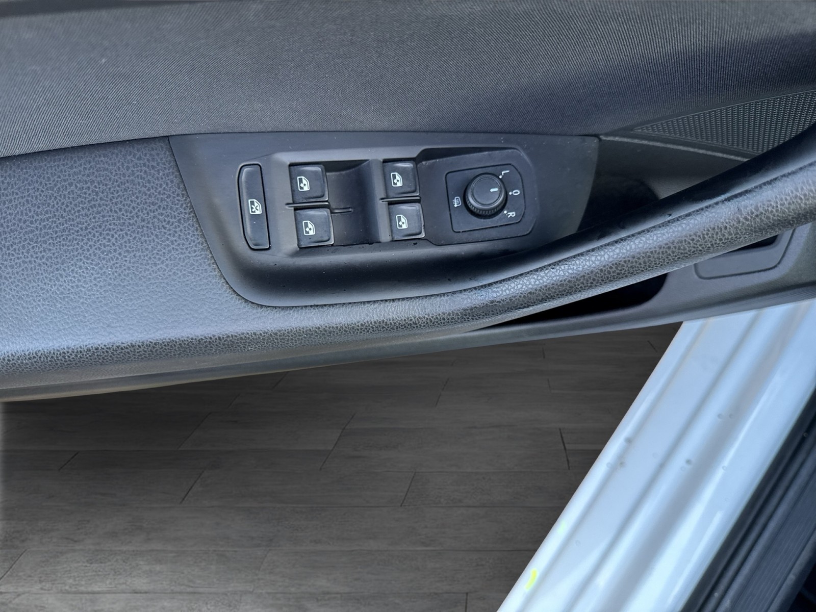 Volkswagen Passat Variant 2.0 BUSINESS CAM ACC NAVI SITZHZ.