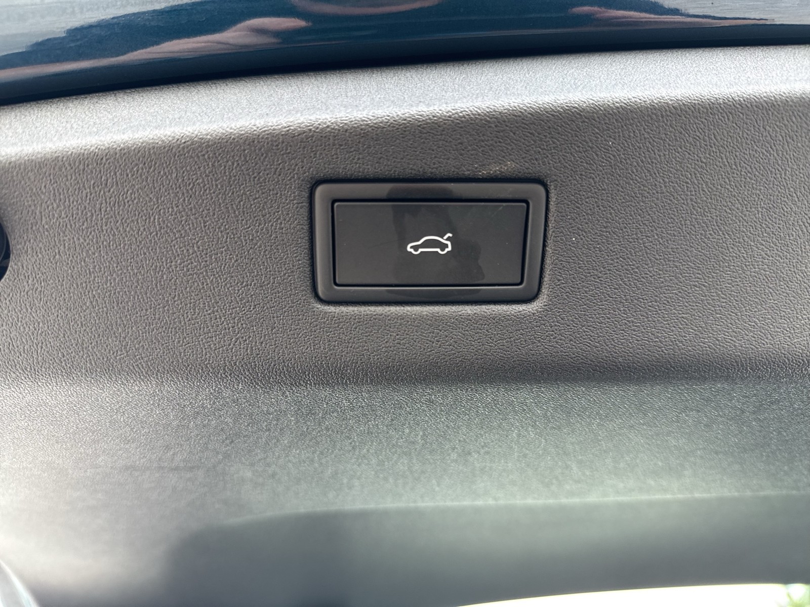 Volkswagen ID.7 PRO S WÄRMEPUMPE AHK 360°CAM ACC LM20 NAVI