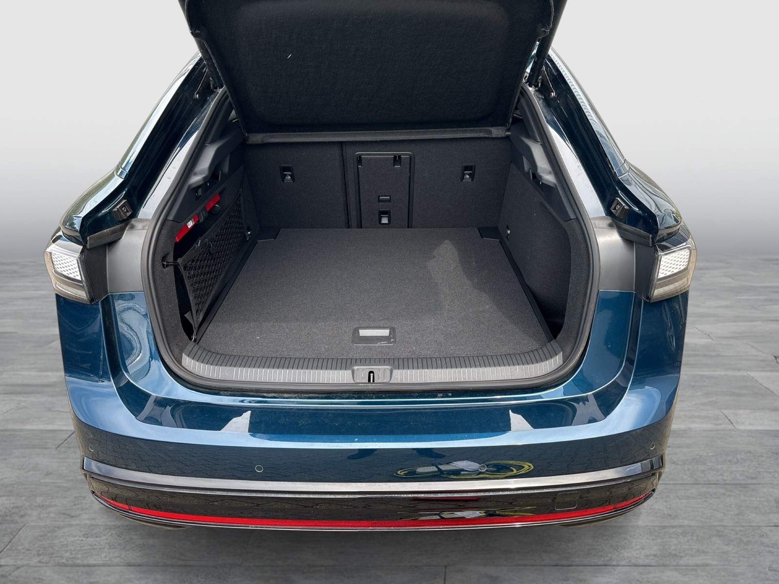 Volkswagen ID.7 PRO S WÄRMEPUMPE AHK 360°CAM ACC LM20 NAVI