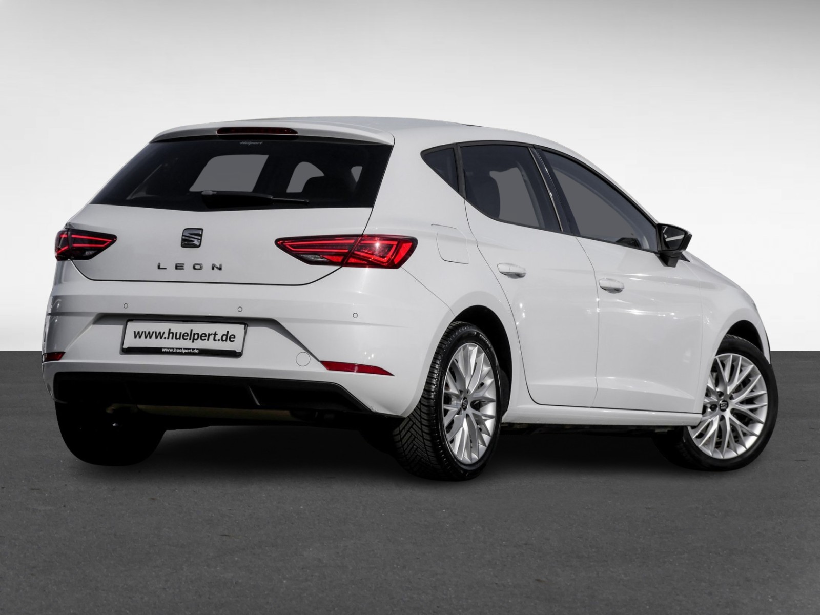 Seat Leon 1.5 STYLE PANO LM17 LED NAVI SITZHEIZUNG