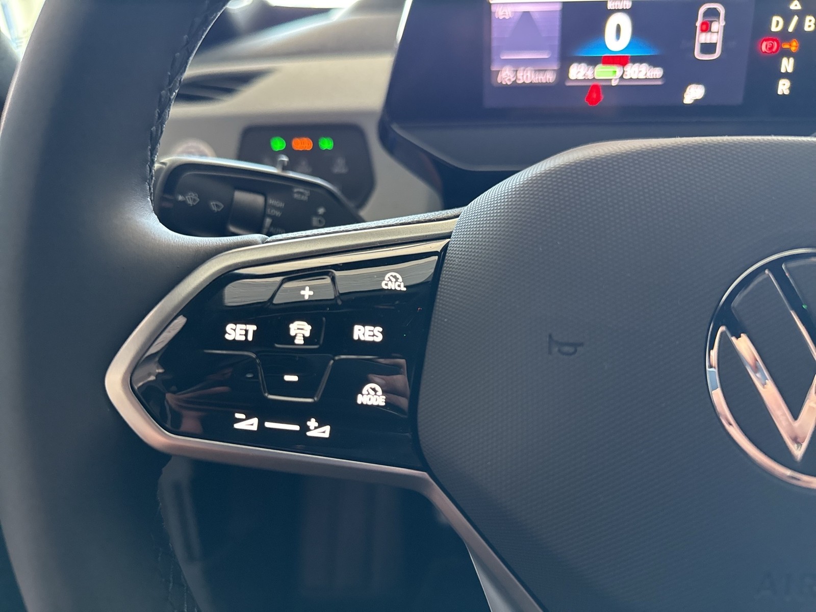 Volkswagen ID.3 Pro WÄRMEPUMPE HARMANKARDON 360CAM ACC LM20