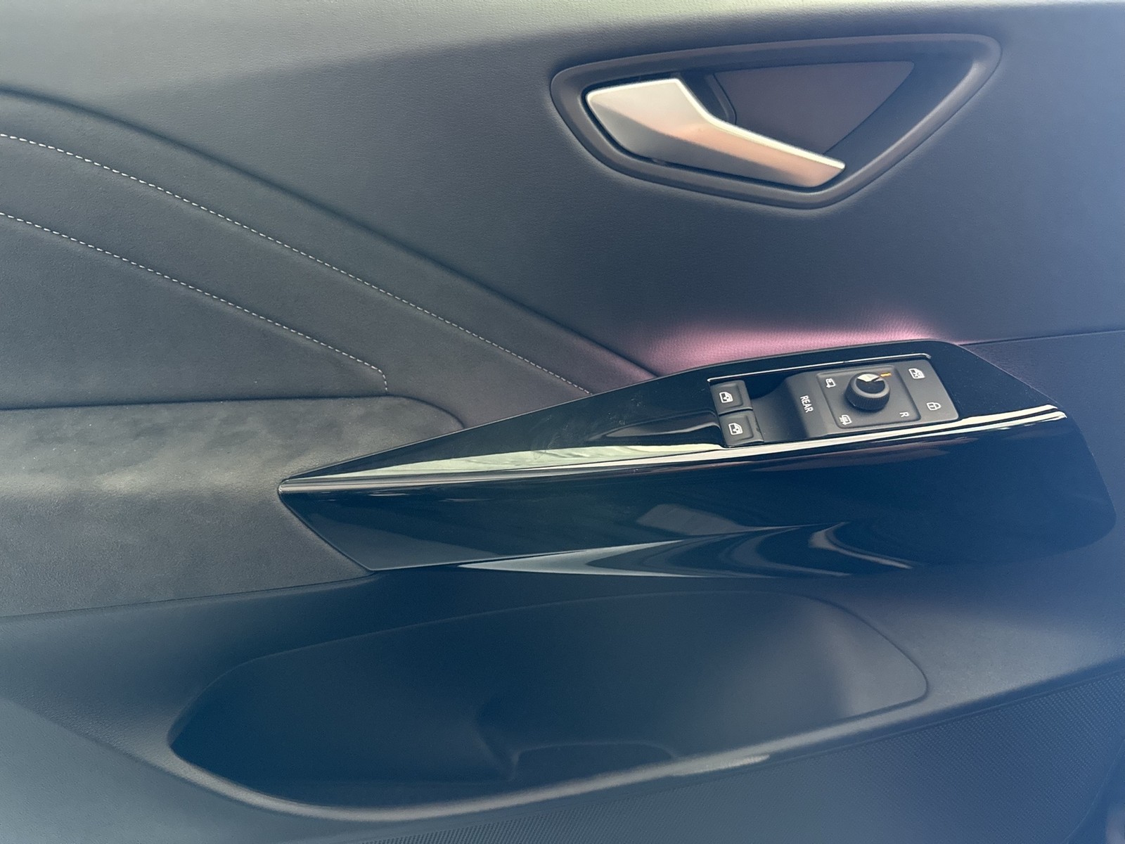 Volkswagen ID.3 Pro WÄRMEPUMPE HARMANKARDON 360CAM ACC LM20