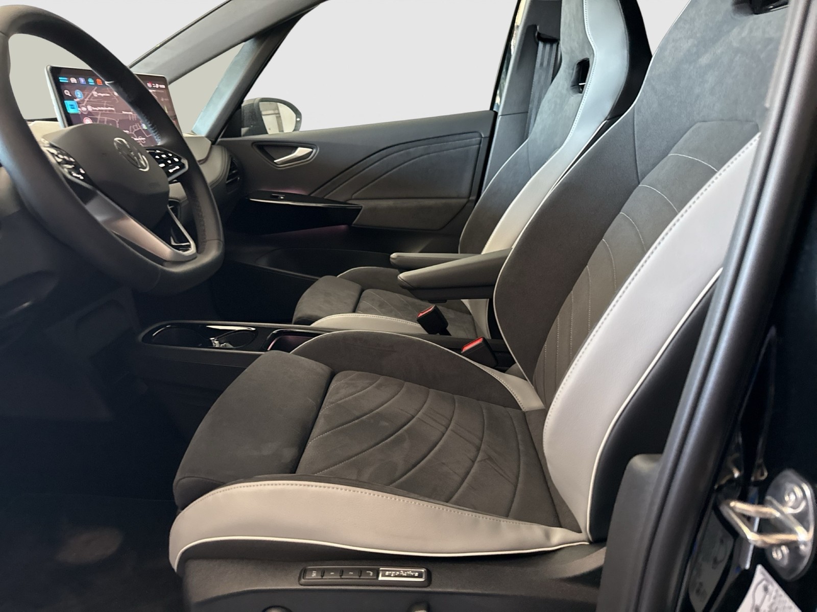 Volkswagen ID.3 Pro WÄRMEPUMPE HARMANKARDON 360CAM ACC LM20