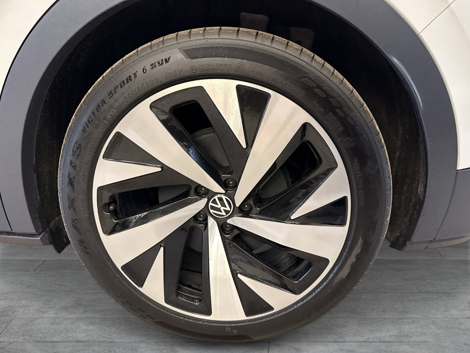 Volkswagen ID.4 Pro Performance 1st WÄRMEPUMPE AHK CAM LM20
