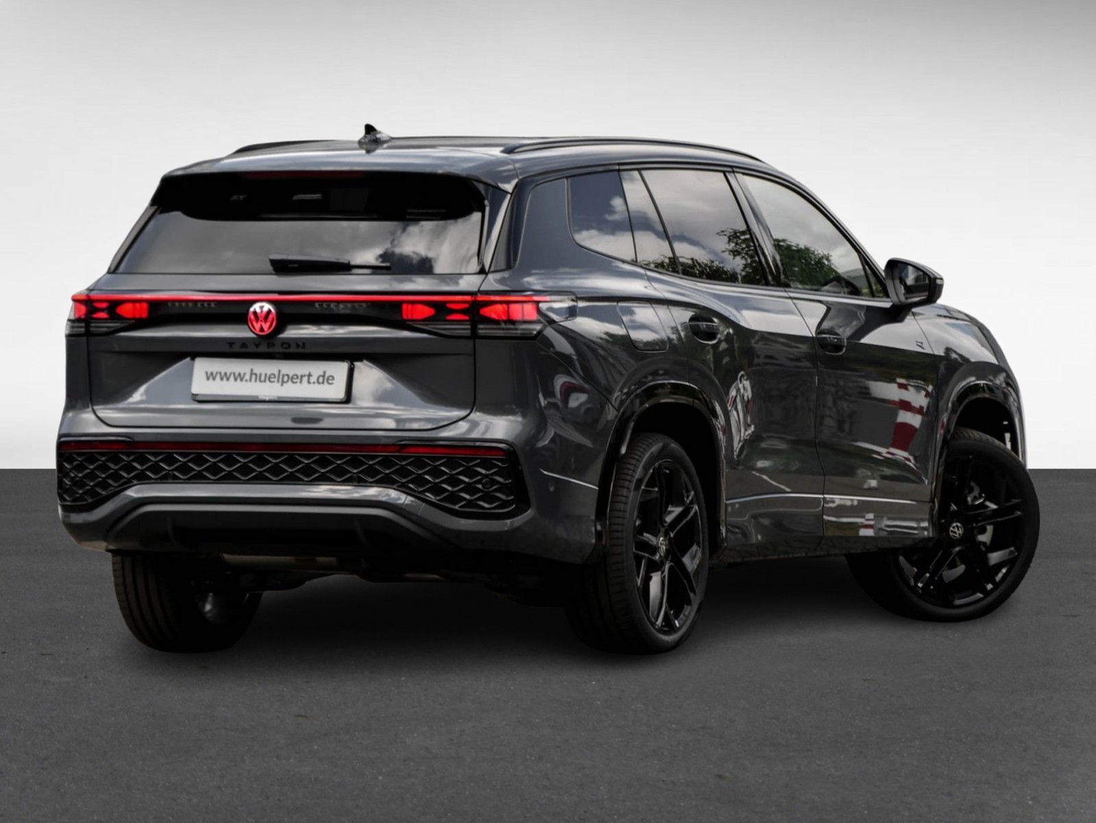 Volkswagen Tayron 2.0 TDI 4MOTION R-LINE DSG BLACKSTYLE 7SITZE AHK PANO STANDHZG