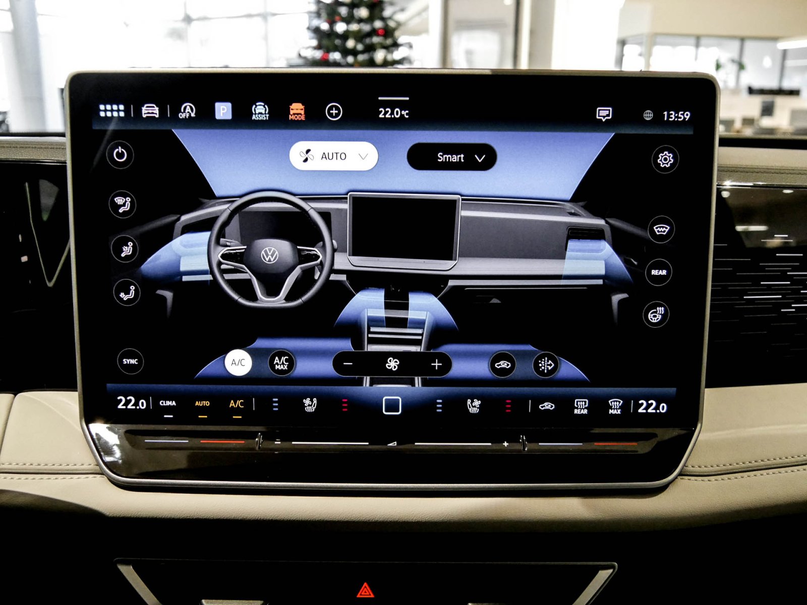 Volkswagen Tiguan 2.0 ELEGANCE DSG PANO LEDER STANDHZG AHK