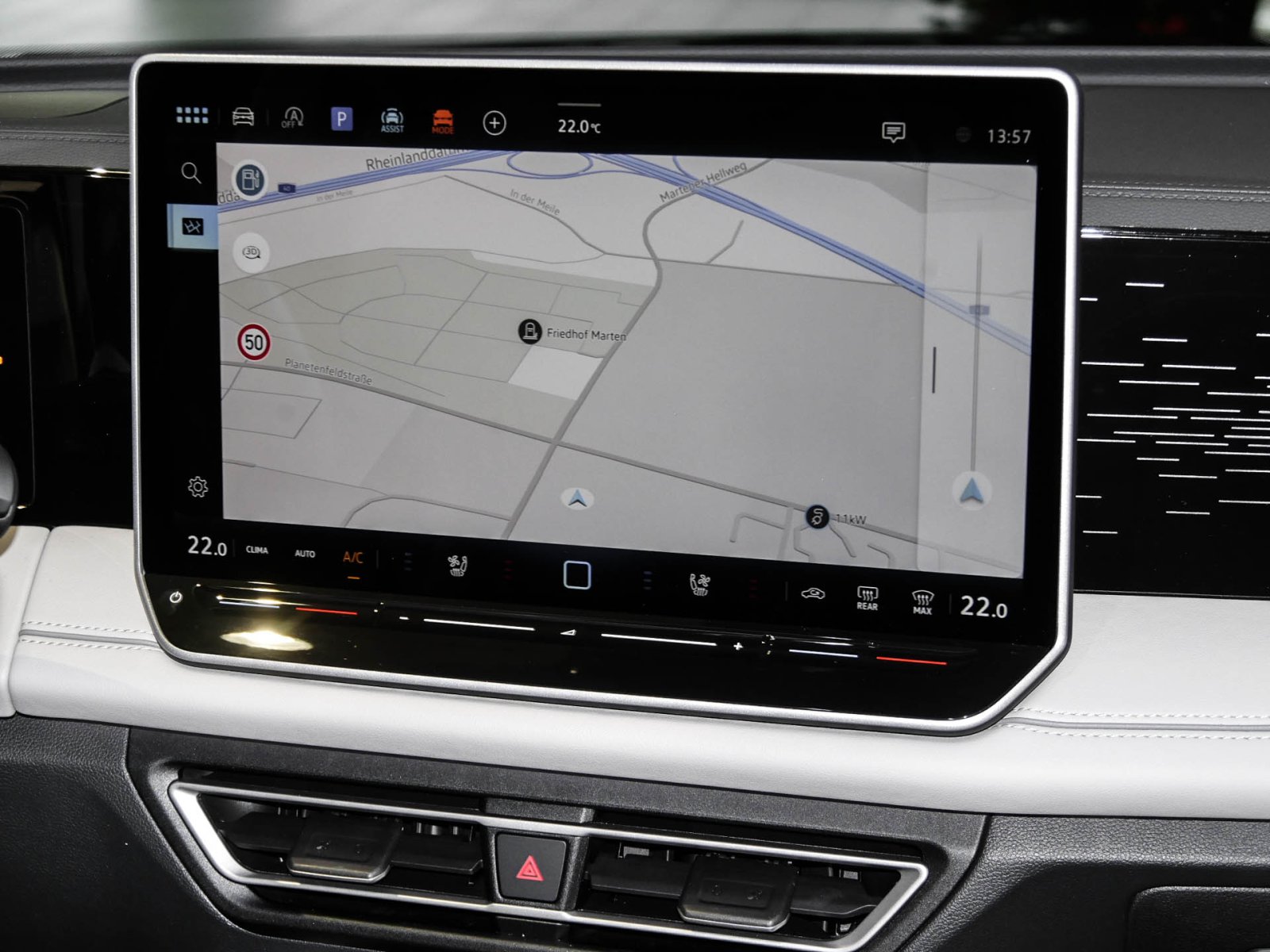 Volkswagen Tiguan 2.0 ELEGANCE DSG PANO LEDER STANDHZG AHK