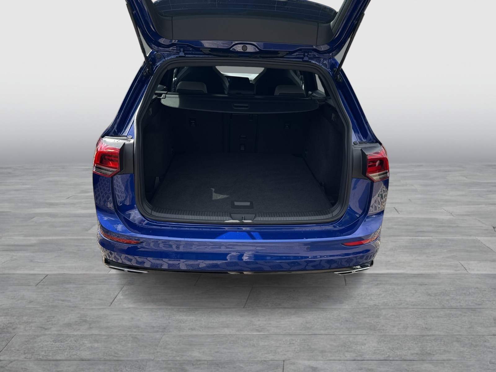 Volkswagen Golf Variant VIII 1.5 eTSI R-LINE AHK CAM ACC