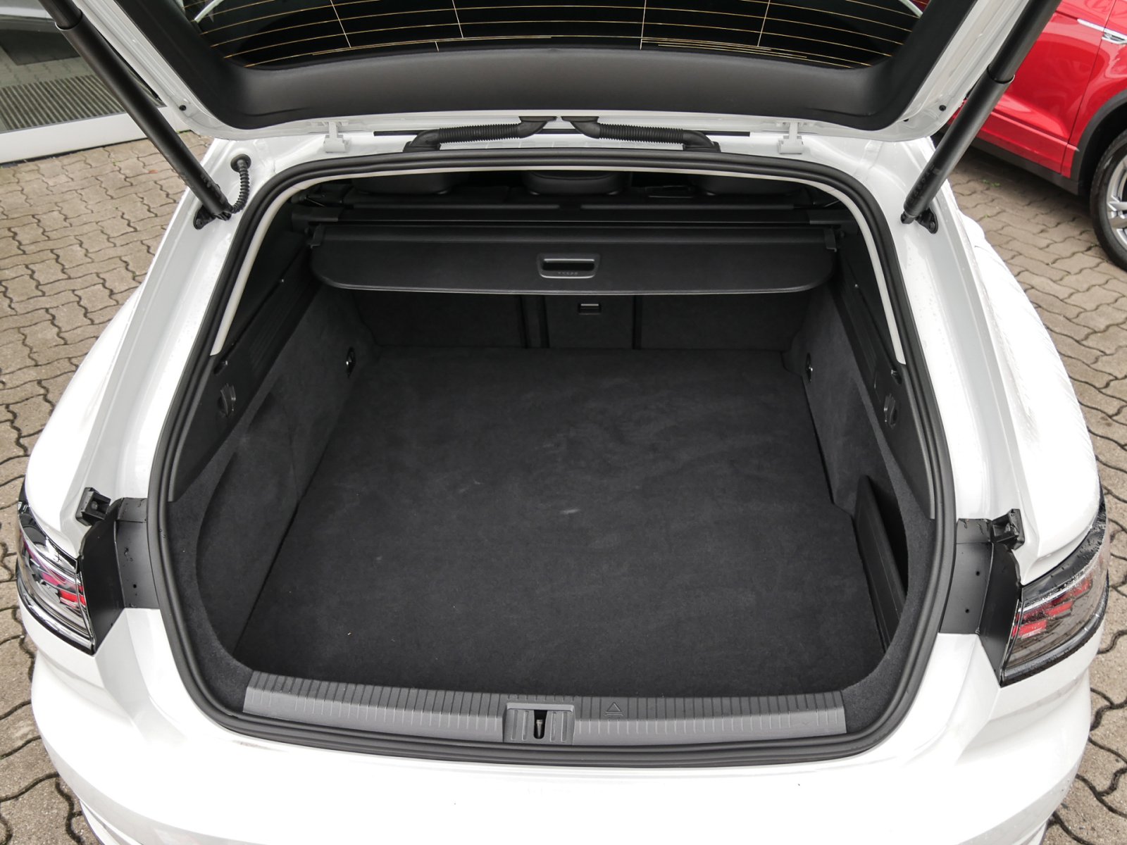 Volkswagen Arteon Shooting Brake HYBRID ELEGANCE CAM STANDHZ.