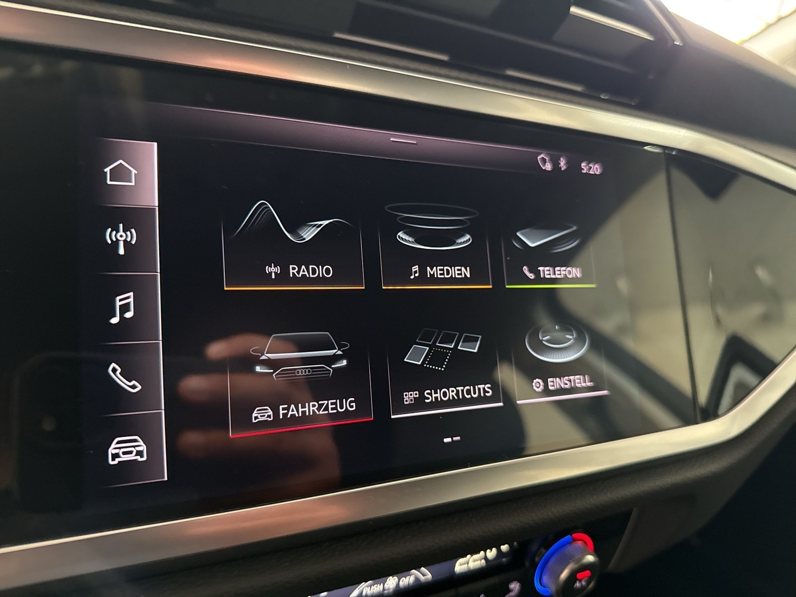 Audi Q3 40 Qu. STANDHEIZ. AHK LM17 VIRTUALCOCKPIT
