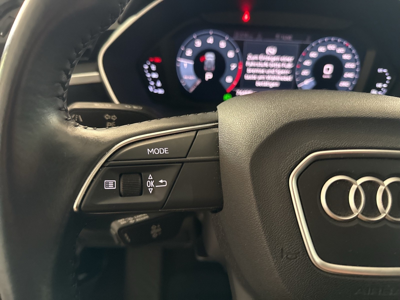 Audi Q3 40 Qu. STANDHEIZ. AHK LM17 VIRTUALCOCKPIT