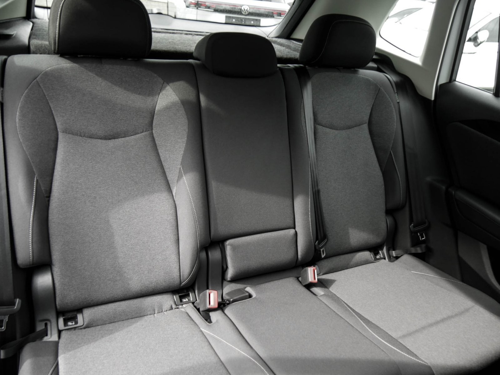 Volkswagen Tiguan 1.5 eTSI NEUES MODELL AHK CAM CARPLAY