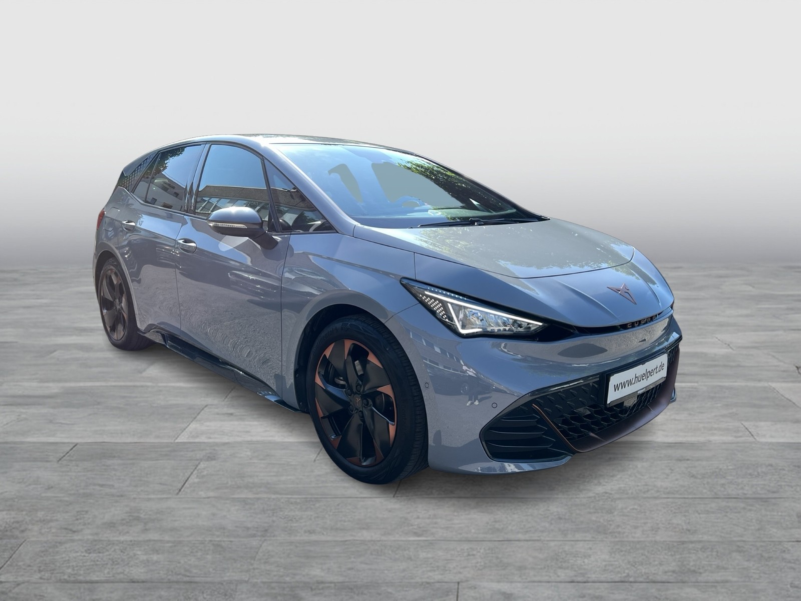 Cupra Born EDITION DYNAMIC 360CAM ACC LM19 NAVI SITZHZ