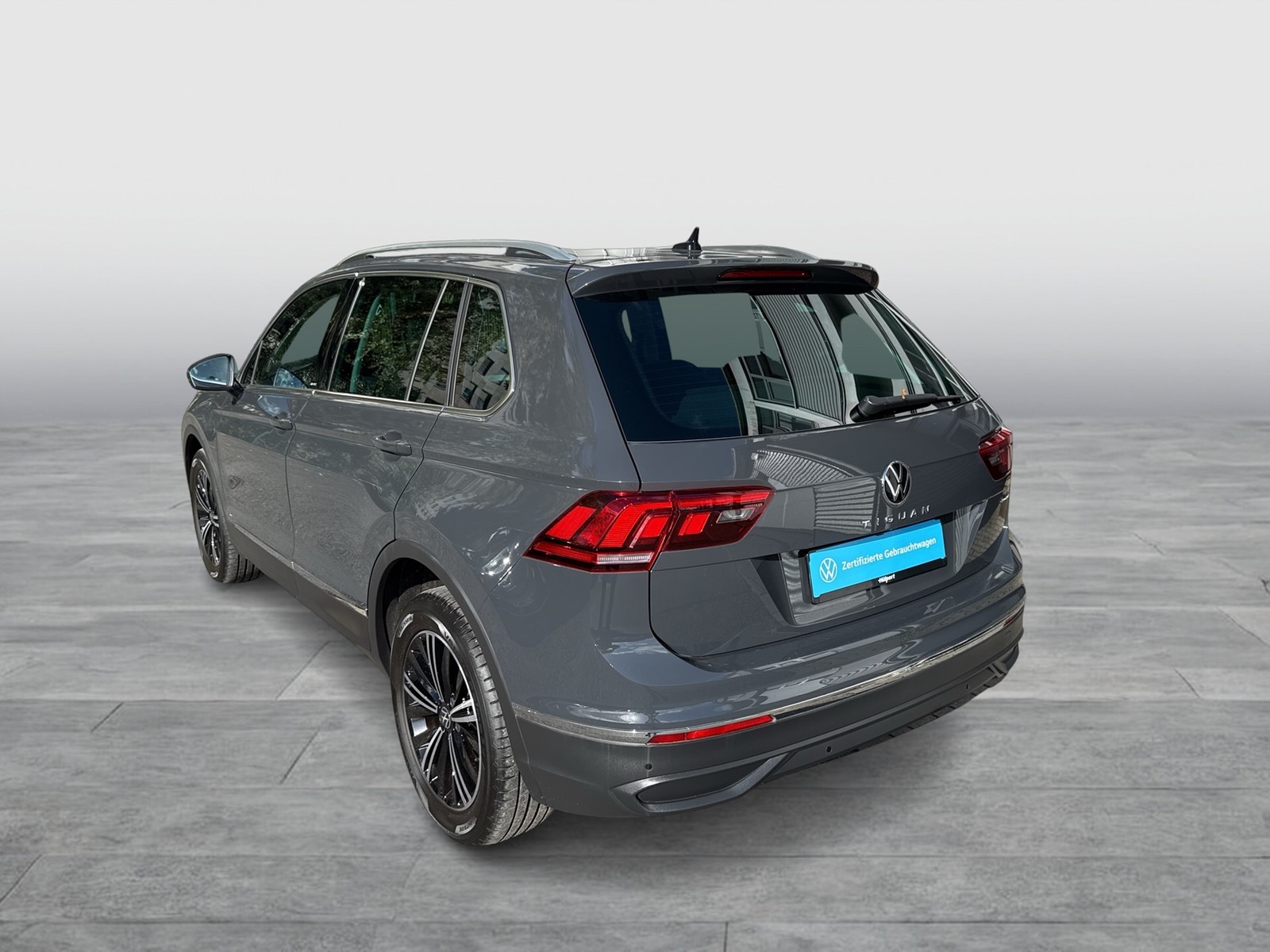 Volkswagen Tiguan 2.0 MOVE 4X4 AHK CAM ACC LM18 EKLAPPE NAVI