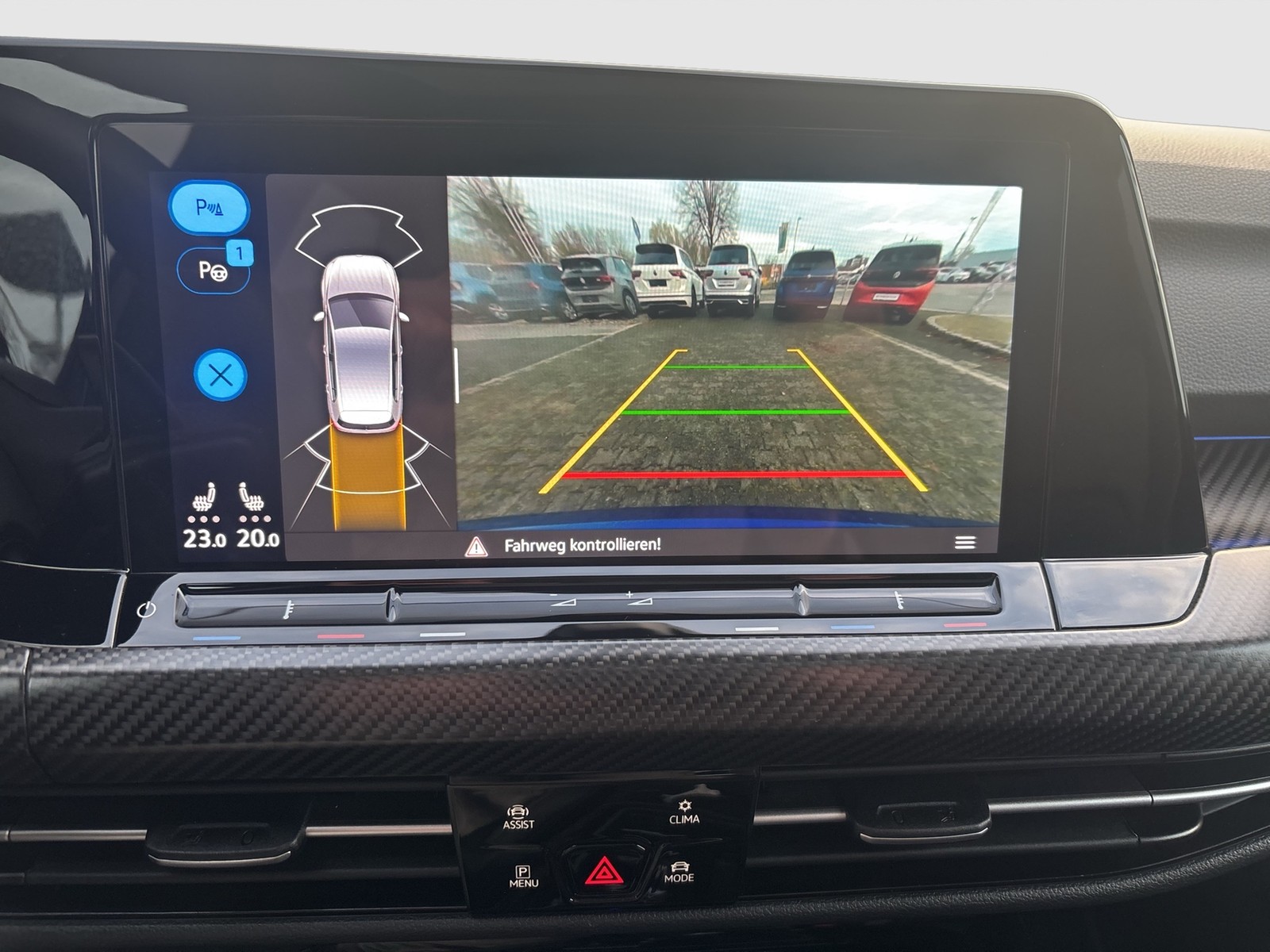 Volkswagen Golf VIII R PERFORMANCE 4X4 AKRAPOVIC PANO LM19