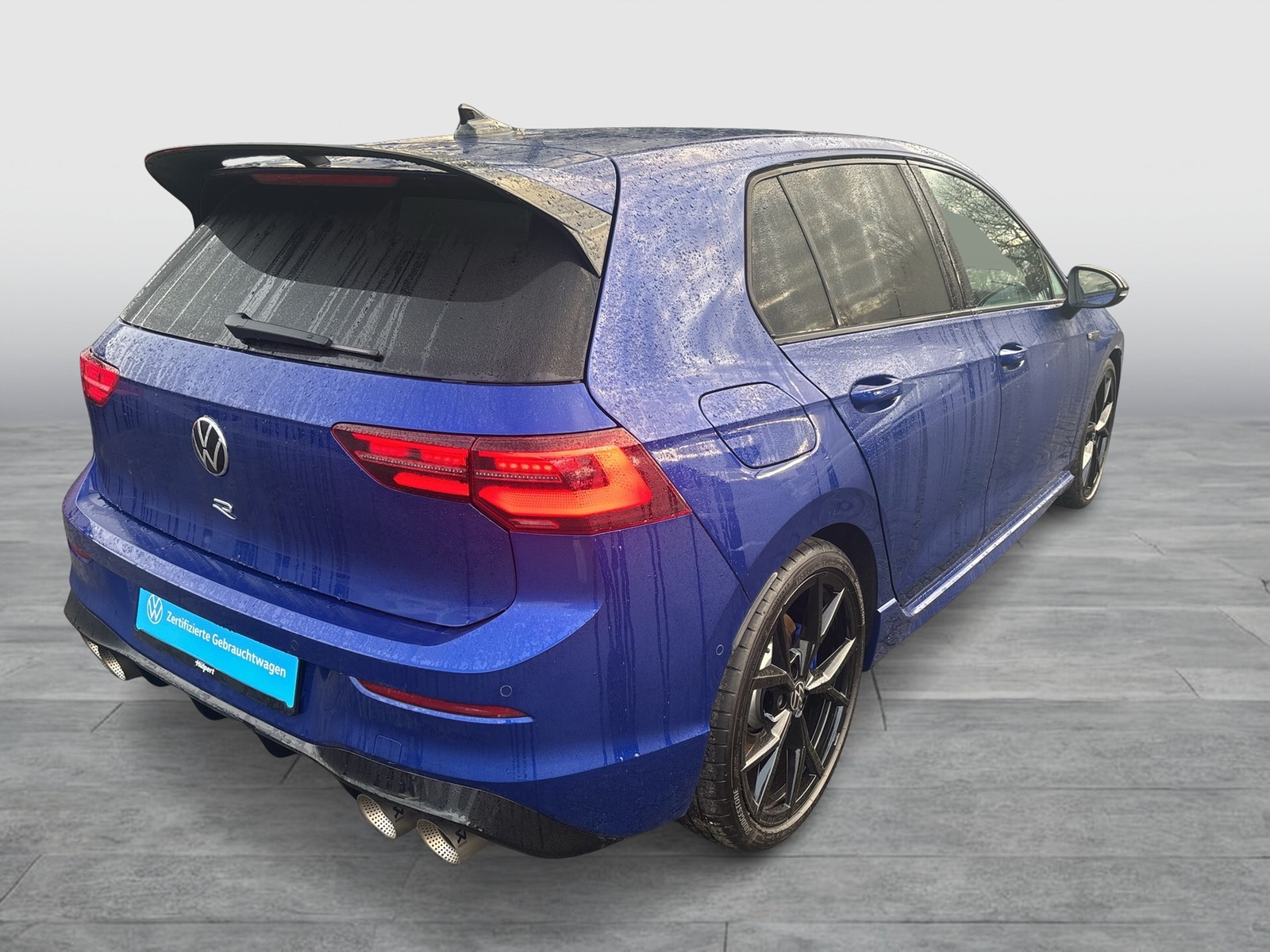 Volkswagen Golf VIII R PERFORMANCE 4X4 AKRAPOVIC PANO LM19