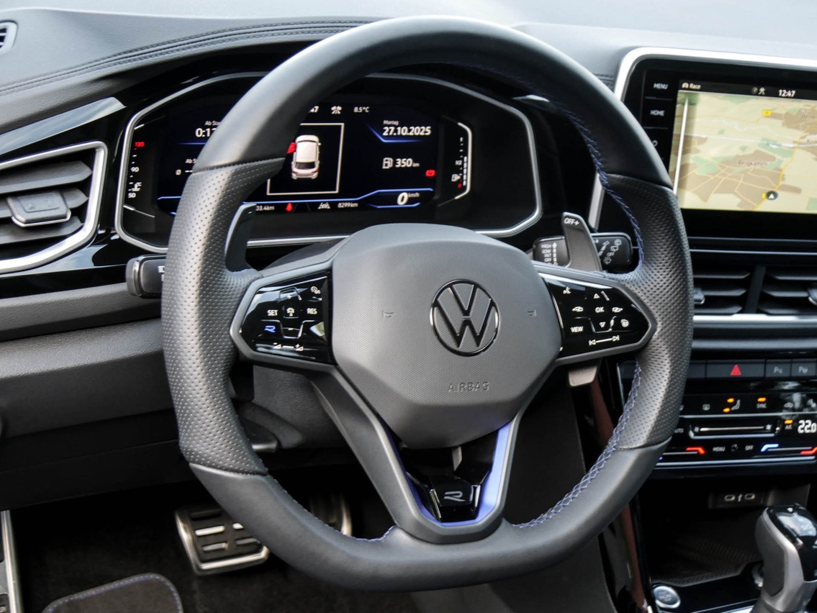 Volkswagen T-Roc 2.0 R 4X4 AKRAPOVIC CAM ACC LM18 E-KLAPPE