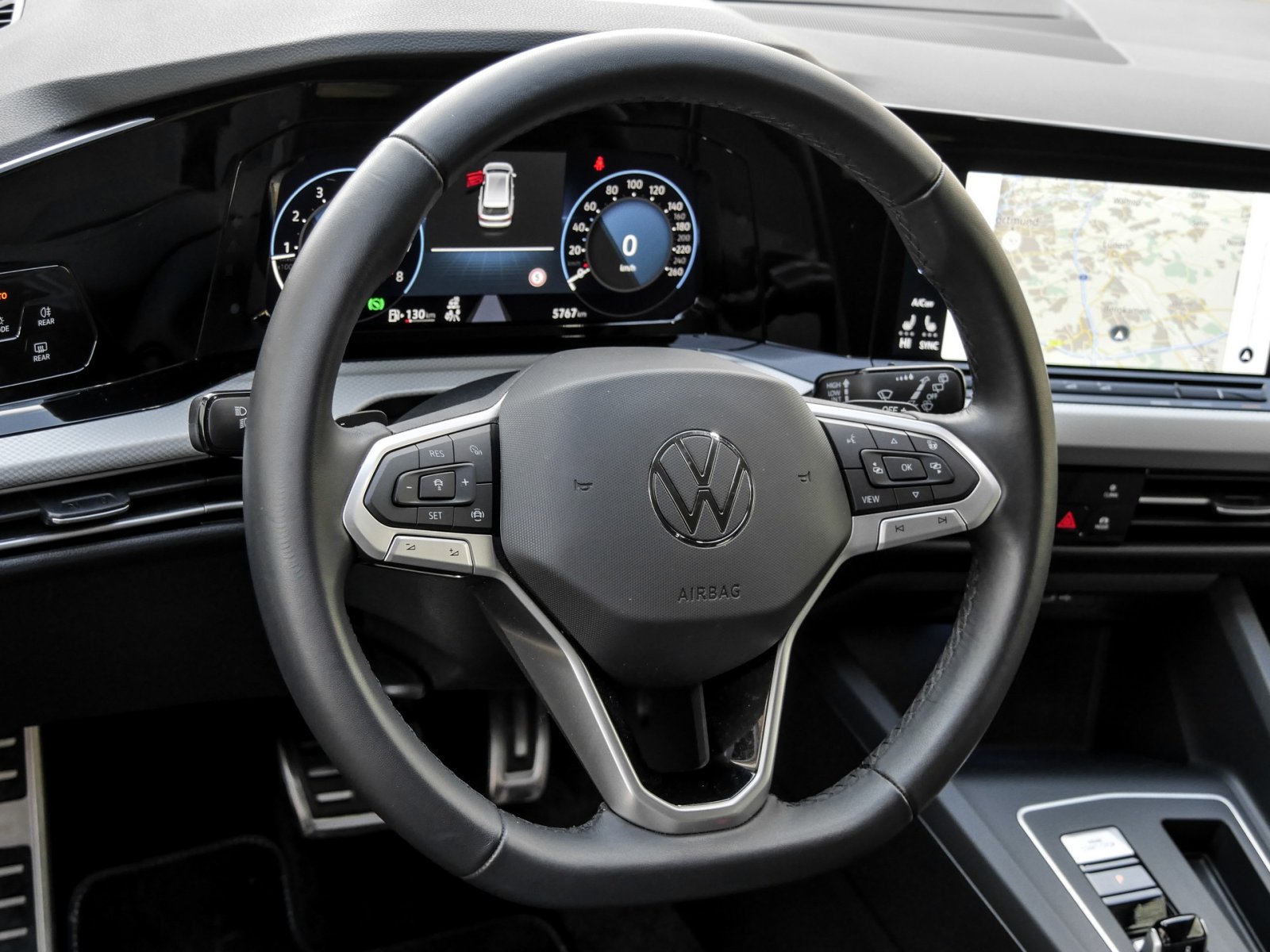 Volkswagen Golf Variant VIII 1.5 eTSI MOVE AHK CAM ACC NAVI