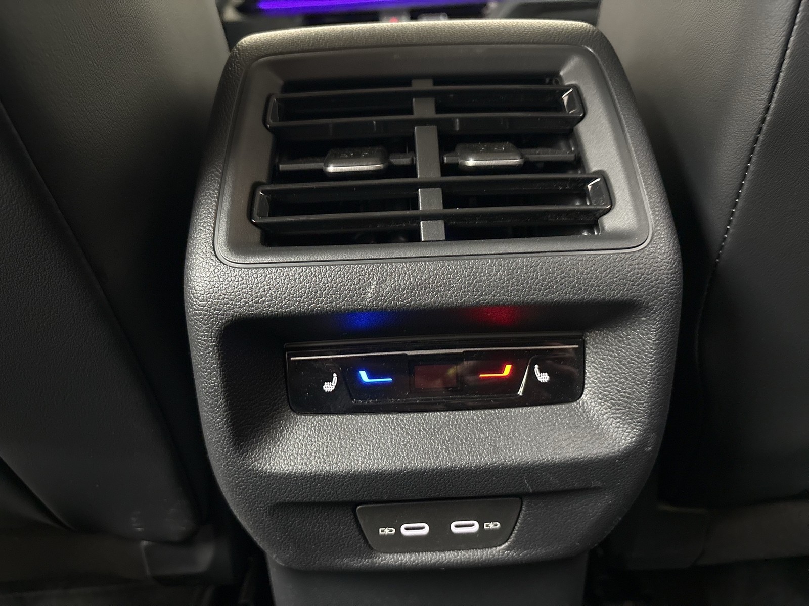 Volkswagen Tiguan 1.5 HYBRID ENERGY AHK 360CAM ACC LM18 NAVI