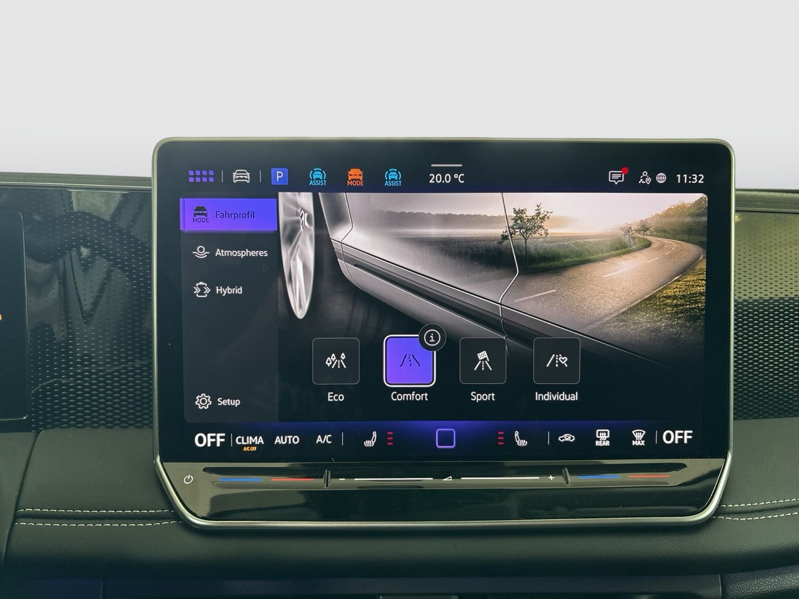 Volkswagen Tiguan 1.5 HYBRID ENERGY AHK 360CAM ACC LM18 NAVI