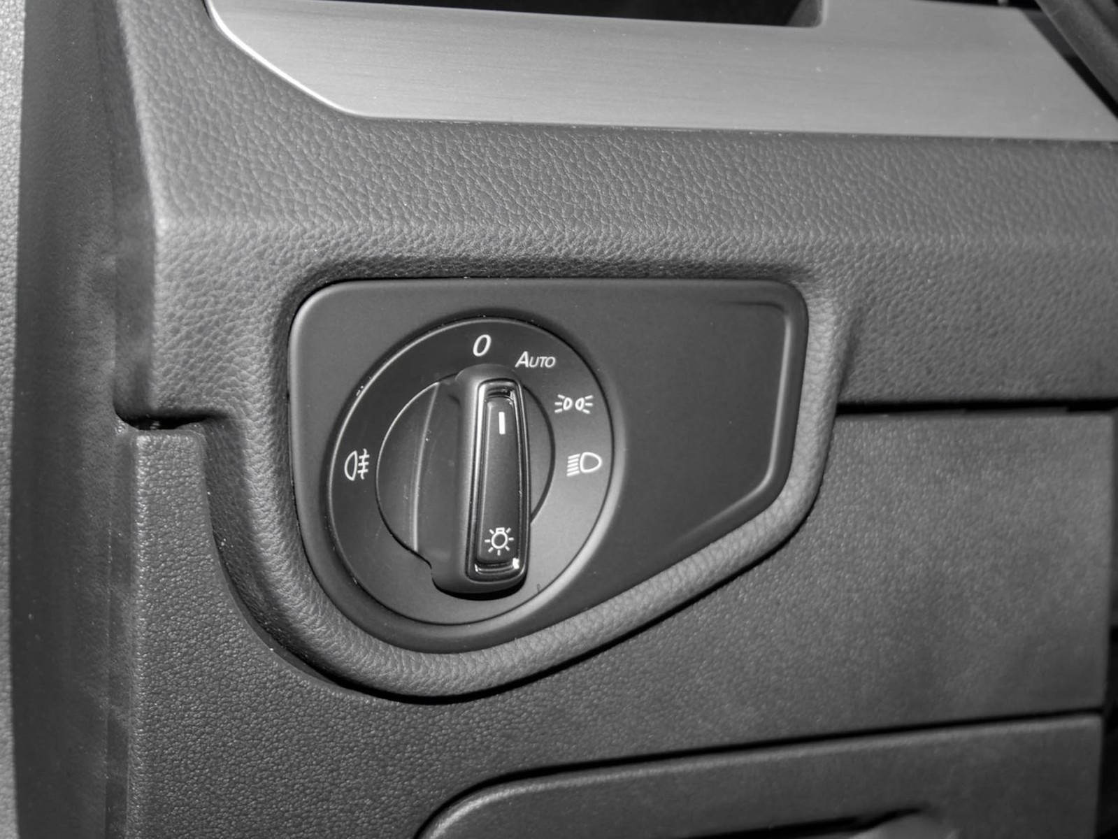 Volkswagen Touran 2.0 COMFORTLINE 7SITZE CAM ACC E-KLAPPE