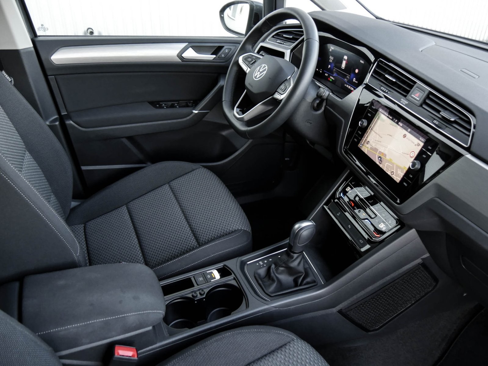 Volkswagen Touran 2.0 COMFORTLINE 7SITZE CAM ACC E-KLAPPE