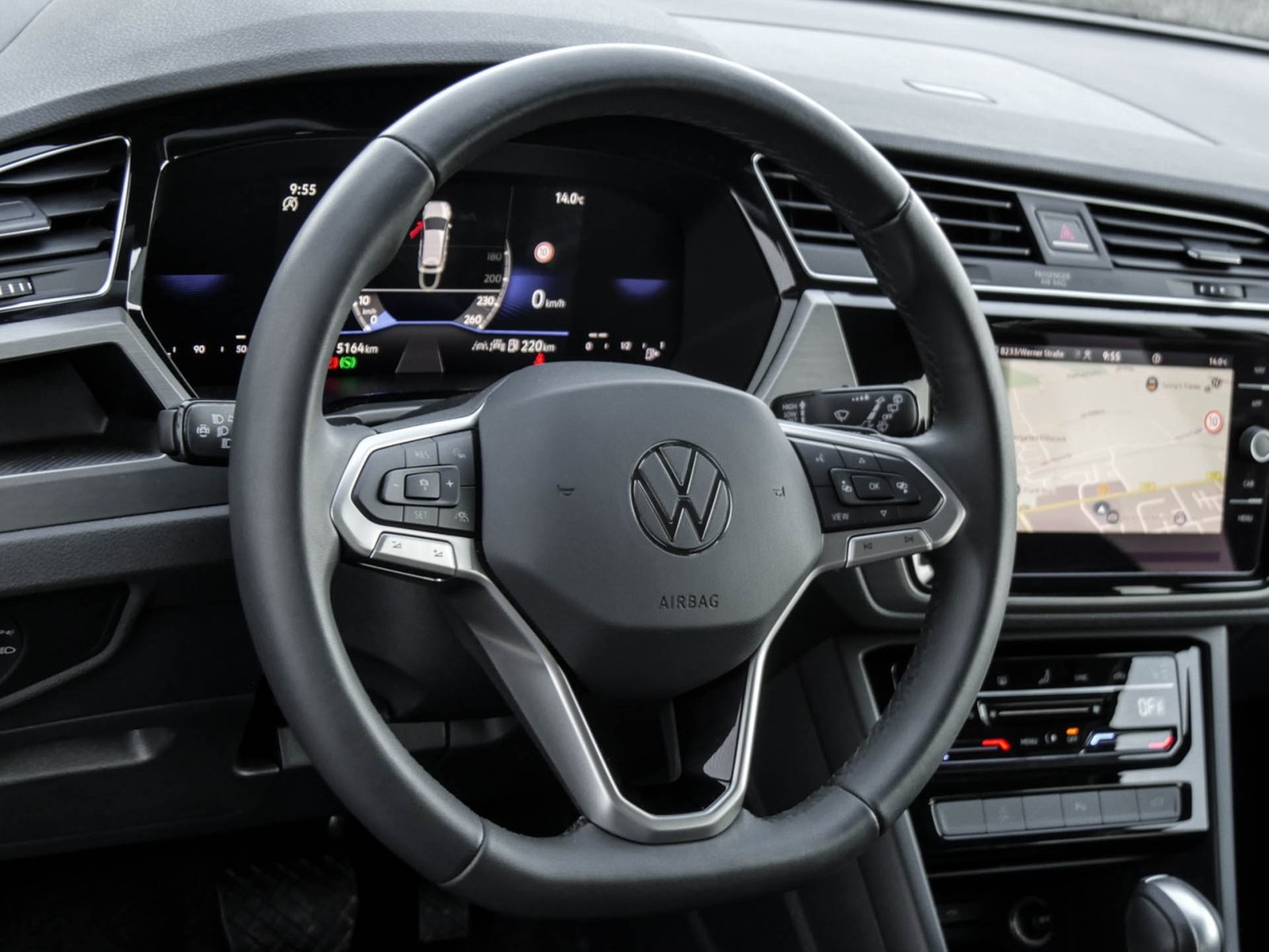 Volkswagen Touran 2.0 COMFORTLINE 7SITZE CAM ACC E-KLAPPE