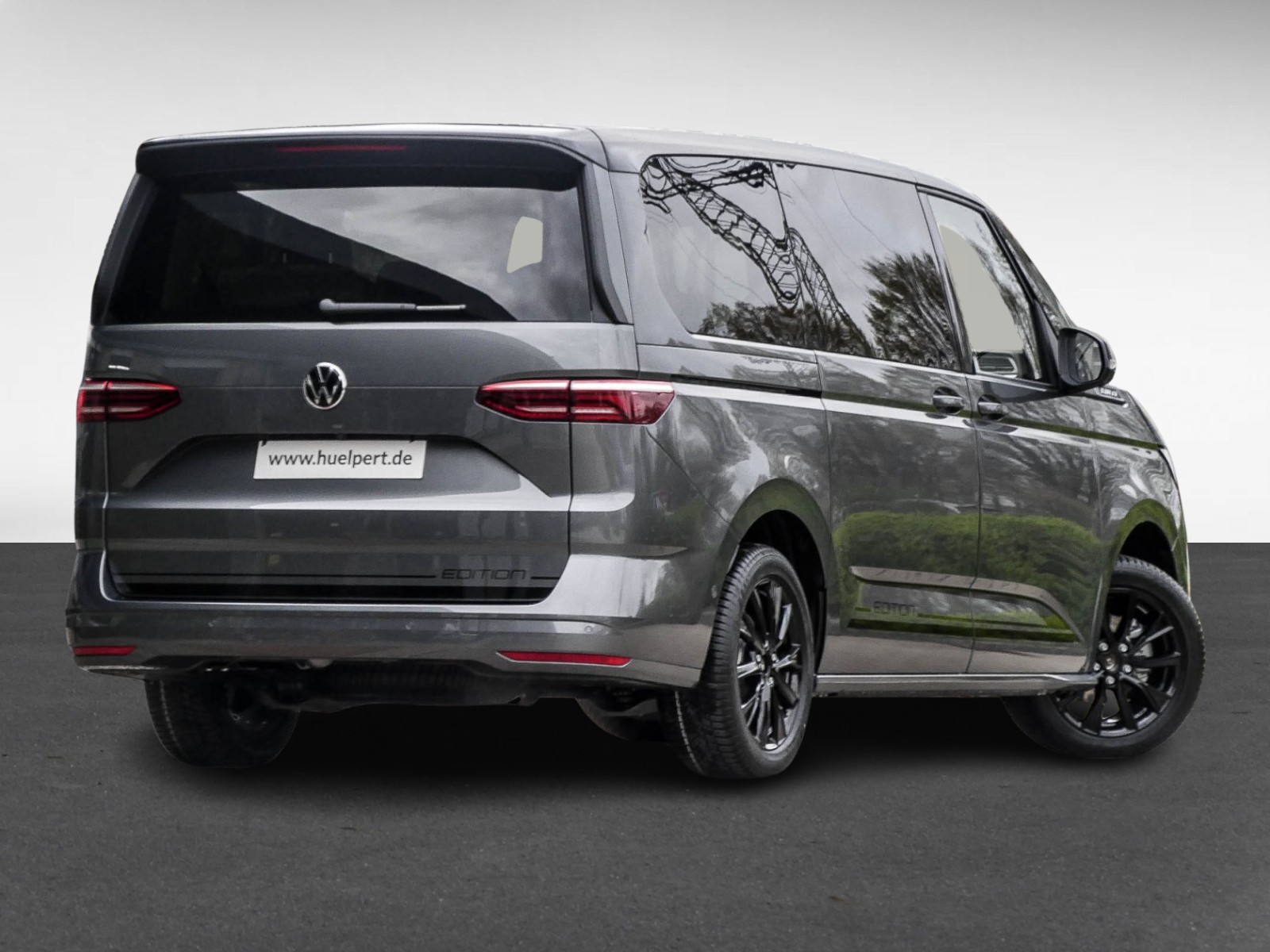 Volkswagen T7 Multivan LR 2,0 l TDI Edition lang Klima LED PDC Kamera AHK