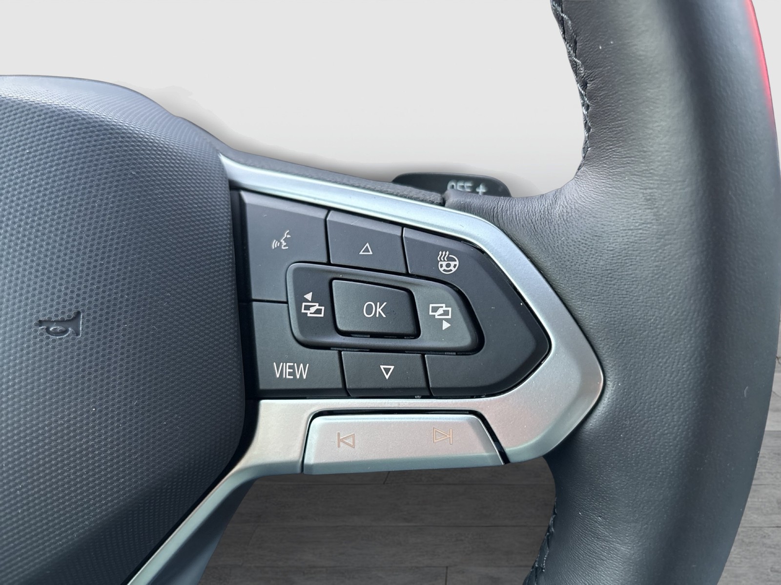 Volkswagen Passat Variant 2.0 ELEGANCE 4X4 LEDR STANDHZ AHK