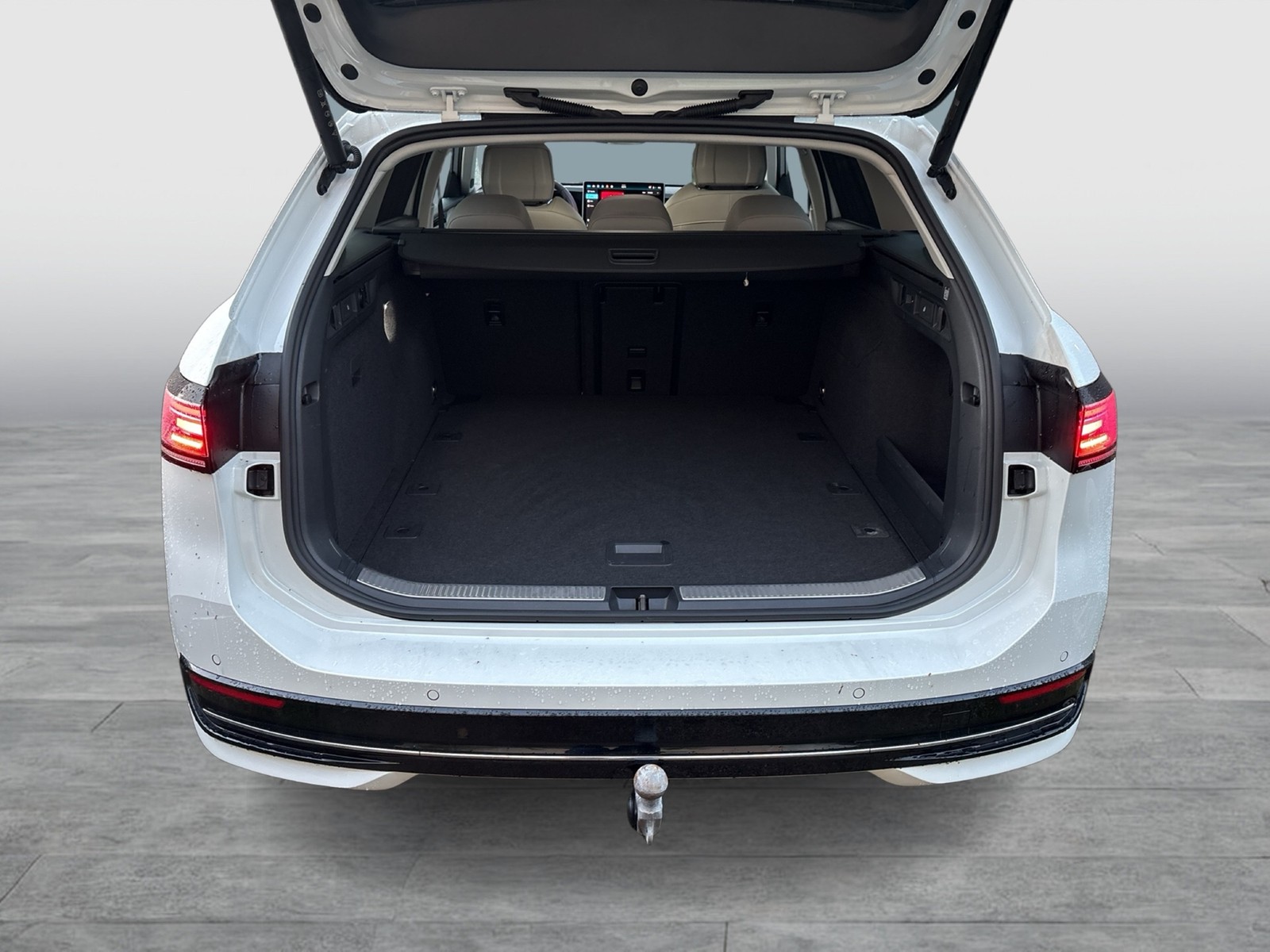 Volkswagen Passat Variant 2.0 ELEGANCE 4X4 LEDR STANDHZ AHK