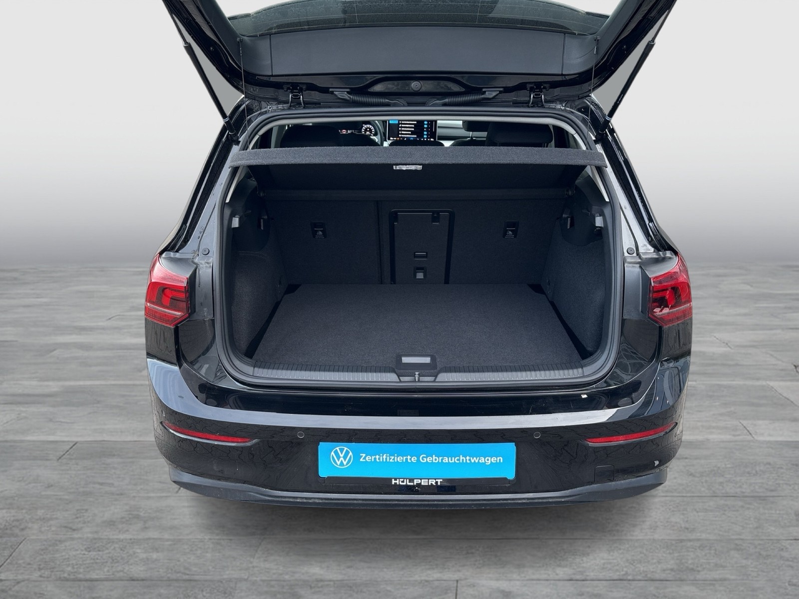 Volkswagen Golf VIII 1.5 eTSI LIFE 360°CAM ACC HEAD-UP NAVI