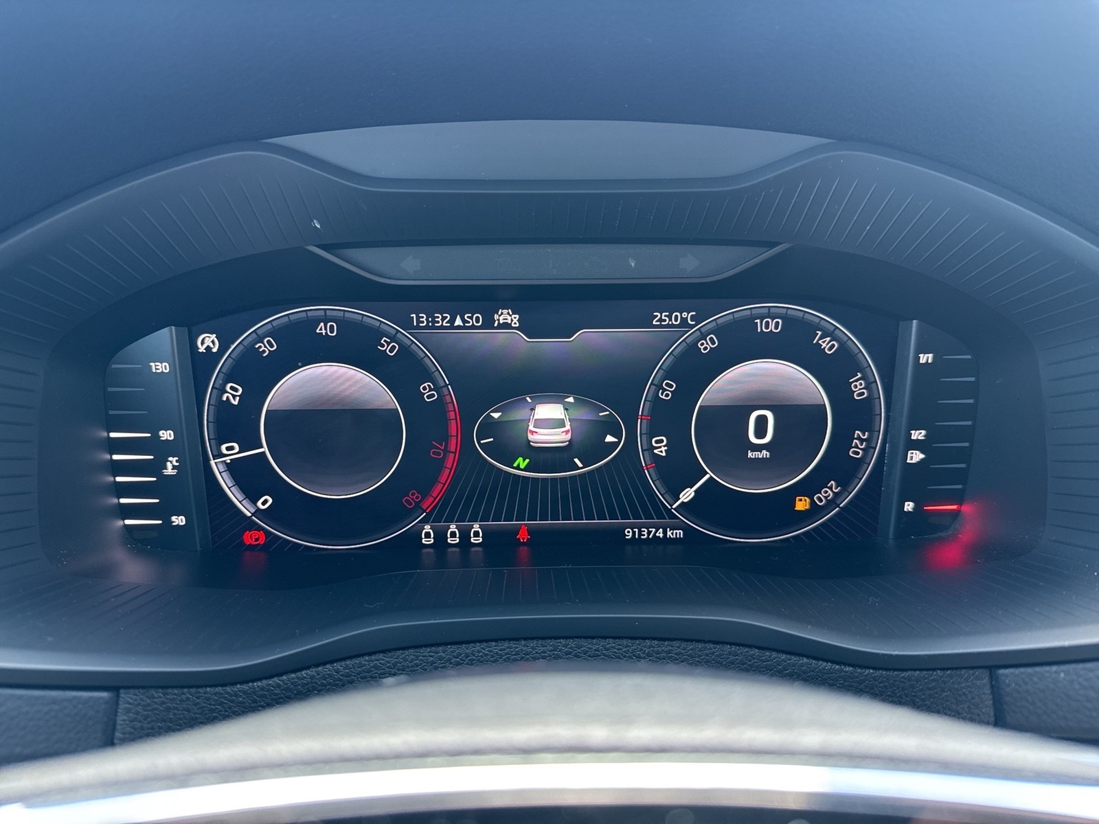 Skoda Karoq 1.5 CLEVER CAM eKLAPPE NAVI ALU SITZHEIZ