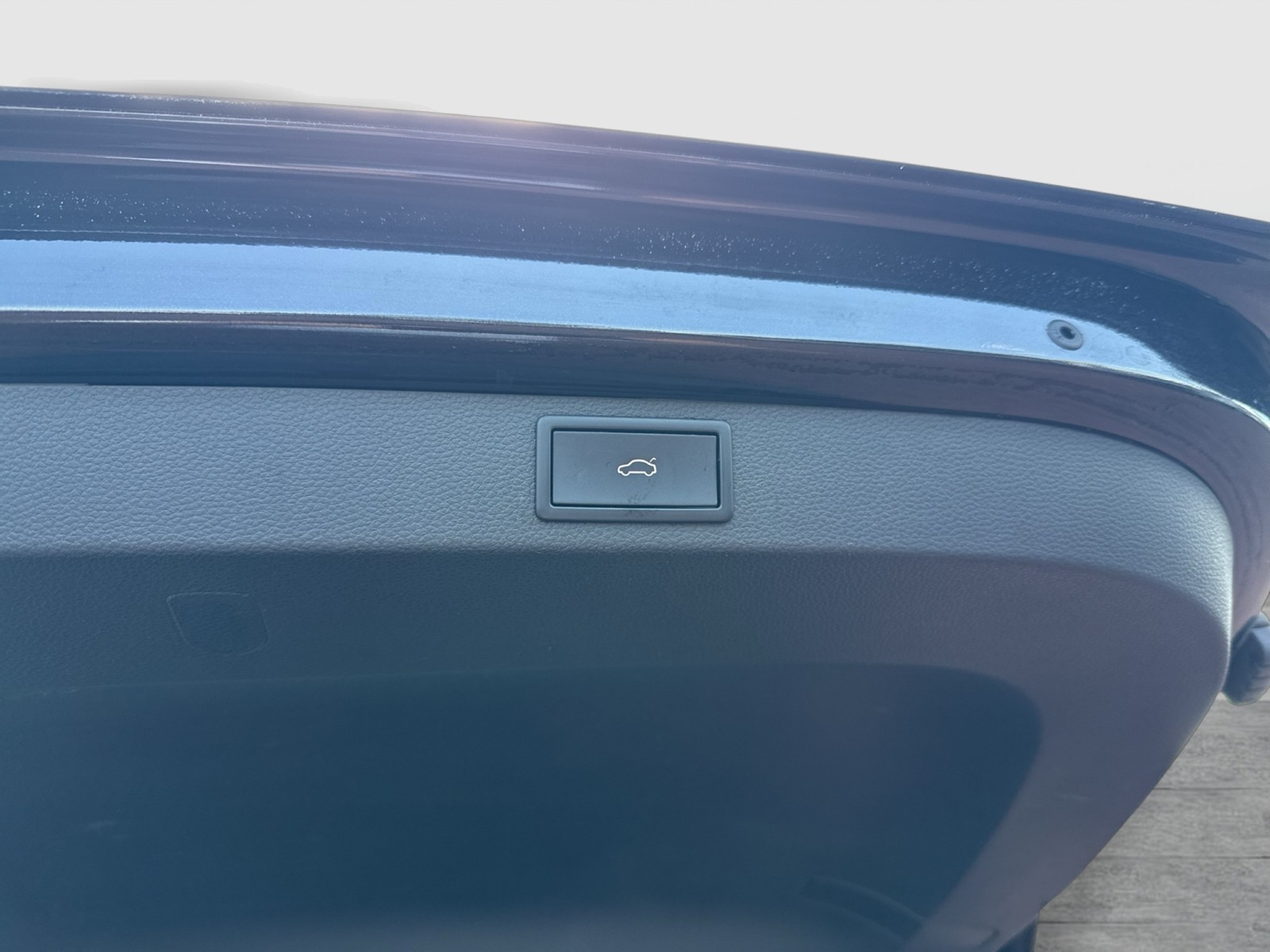 Skoda Karoq 1.5 CLEVER CAM eKLAPPE NAVI ALU SITZHEIZ