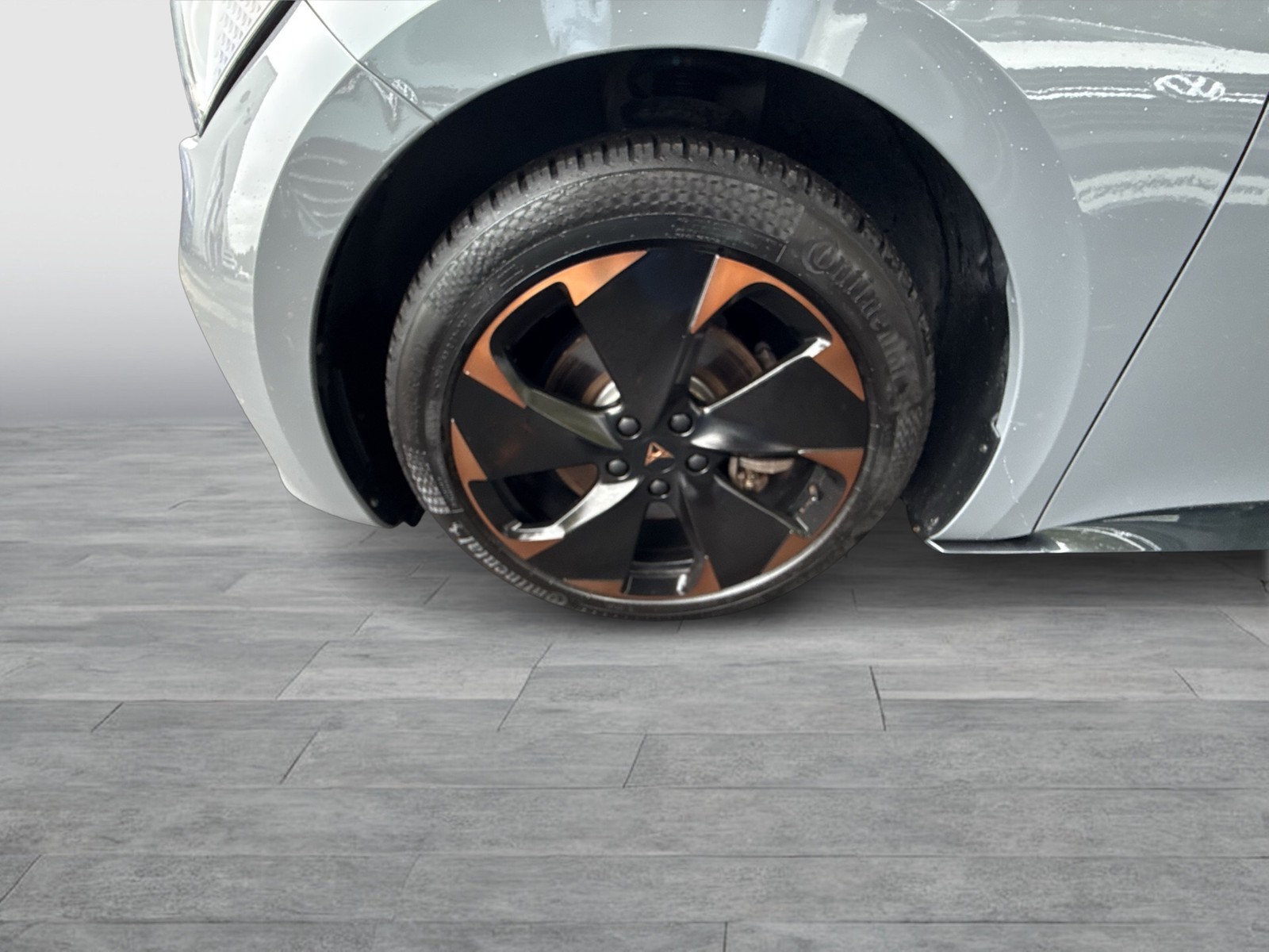 Cupra Born LM19 SITZHEIZUNG LED EINPARKHILFE DAB