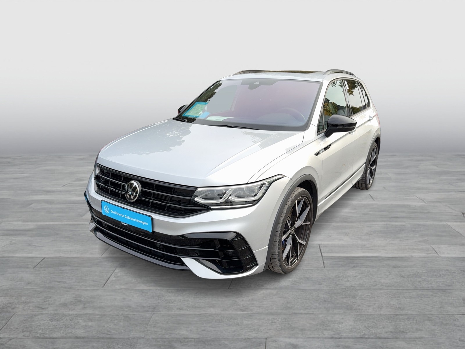 Volkswagen Tiguan 2.0 R BLACKSTYLE 4X4 LEDER PANO AHK LM21