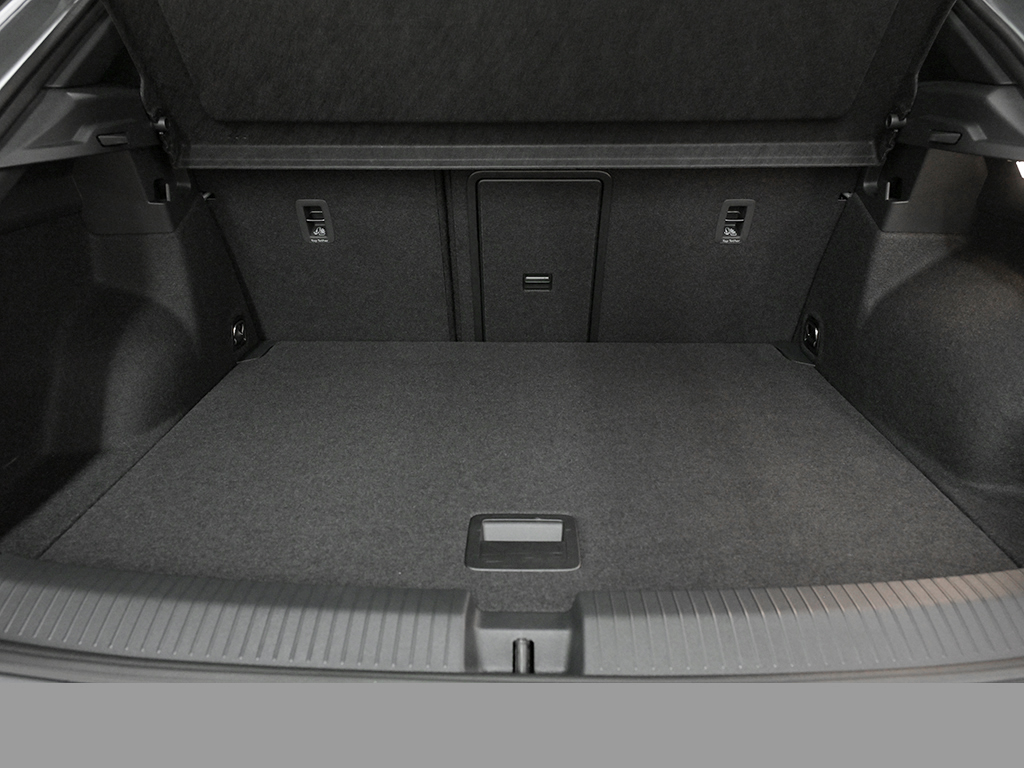 Volkswagen T-Roc 2.0 STYLE DSG BLACKSTYLE AHK LED+ CAM LM19