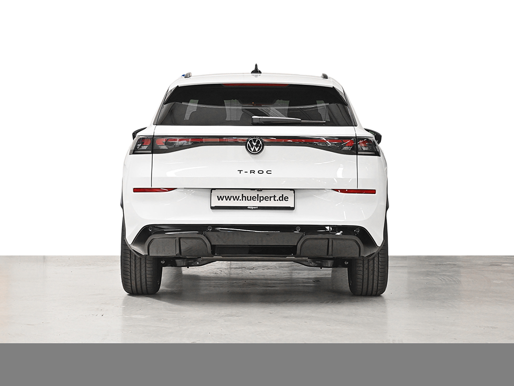 Volkswagen T-Roc 1.5 R-LINE DSG PANO BLACKSTYLE AHK LM20
