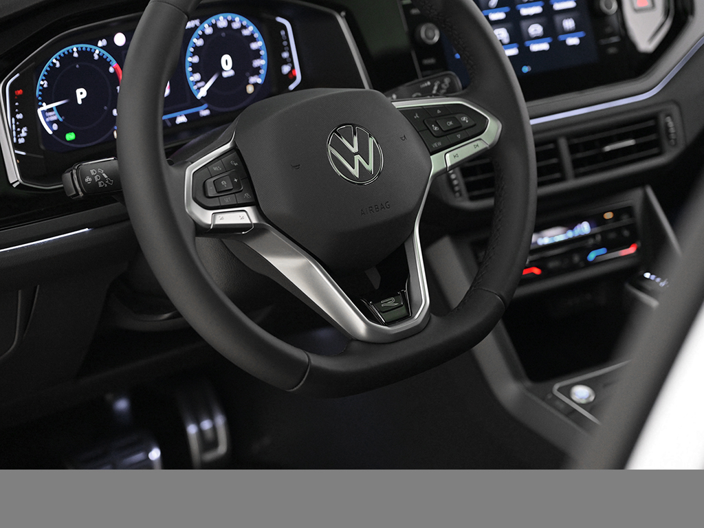 Volkswagen Polo 1.0 R-LINE DSG PANO MATRIXLED CAM KEYLESS