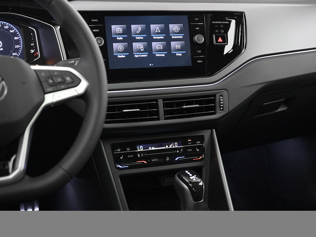 Volkswagen Polo 1.0 R-LINE DSG PANO MATRIXLED CAM KEYLESS