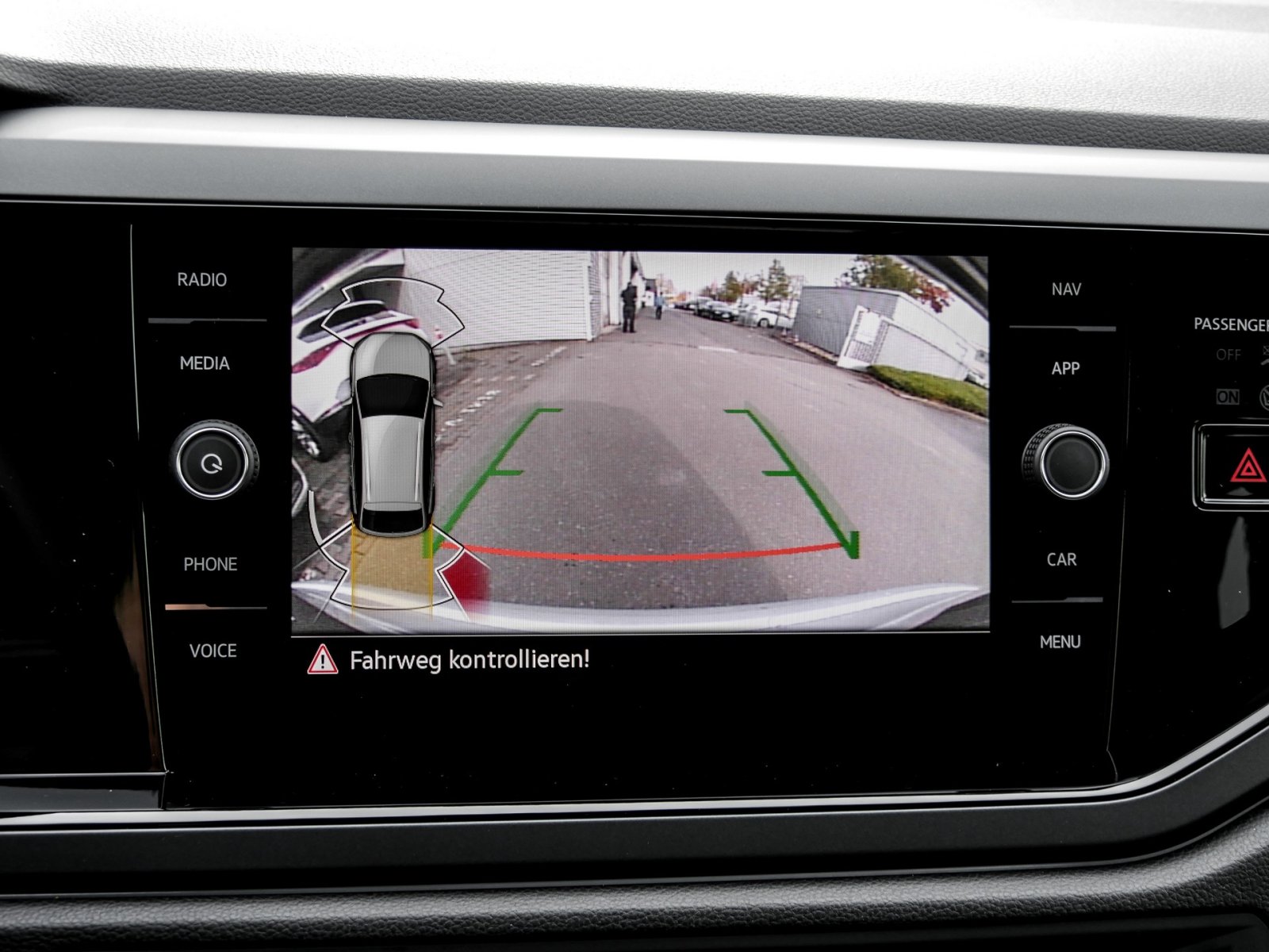 Volkswagen Taigo 1.5 R-LINE DSG BLACKSTYLE AHK NAVI CAM