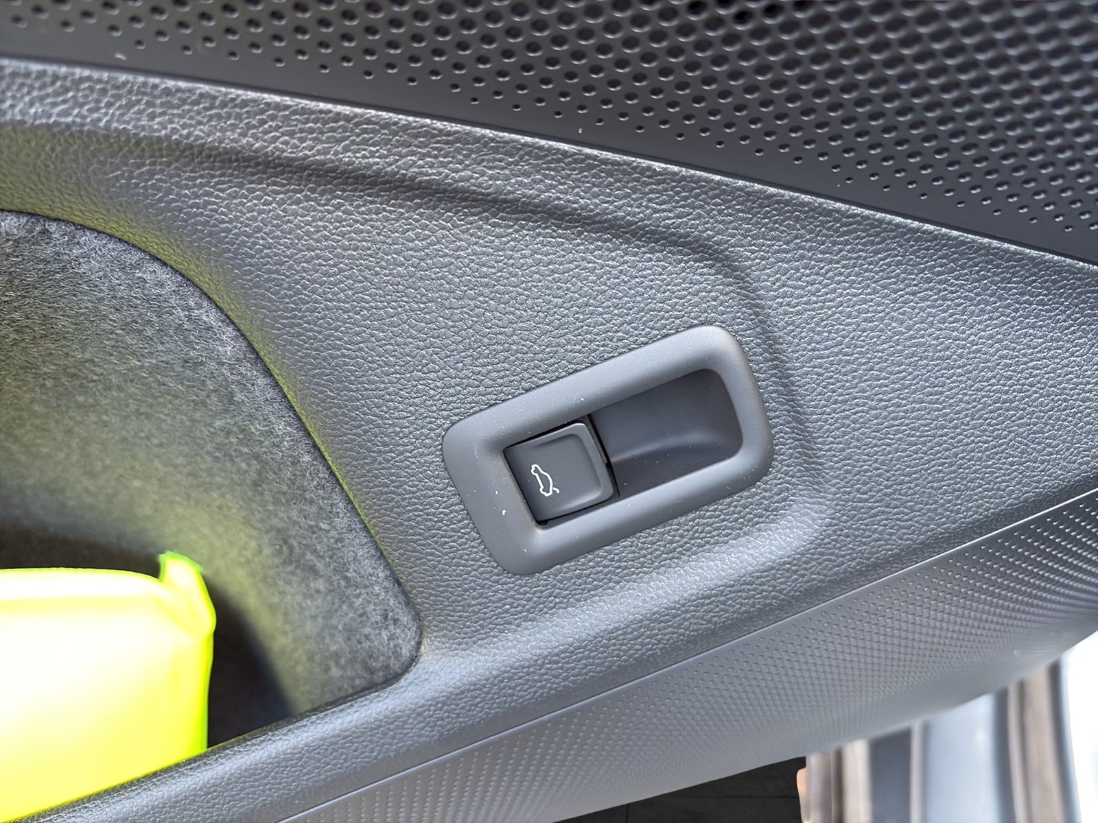 Volkswagen Passat Variant 2.0 R-LINE DSG PANO STANDHZG LM19