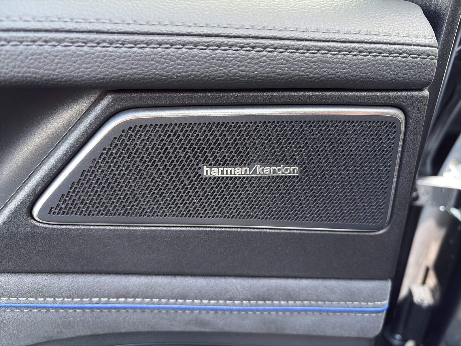 Volkswagen Passat Variant 2.0 R-LINE DSG PANO STANDHZG LM19