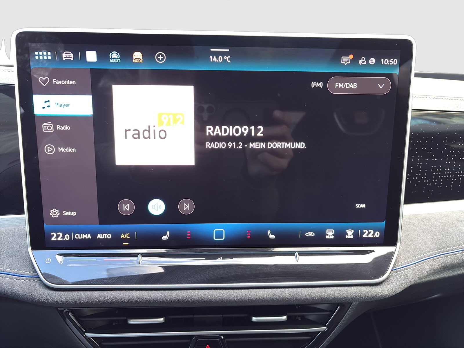 Volkswagen Passat Variant 2.0 R-LINE DSG PANO STANDHZG LM19